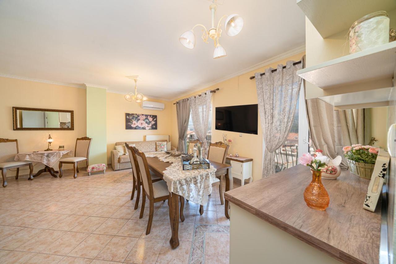 Aigli Elegant Sea View Apartment In Argostoli Exteriör bild