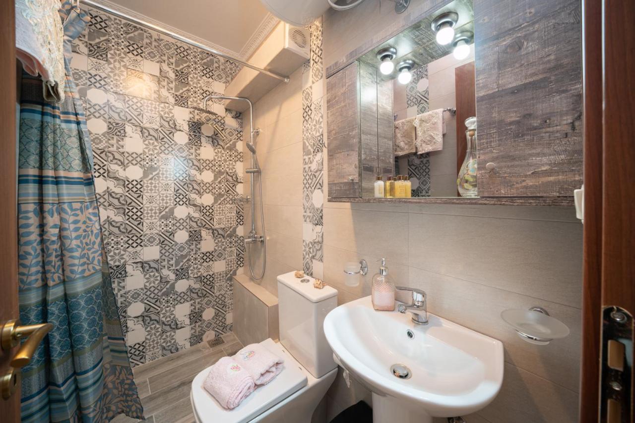 Aigli Elegant Sea View Apartment In Argostoli Exteriör bild